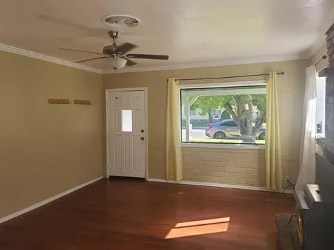 237 Hanby Ave, Bishop, CA 93514 photo 4