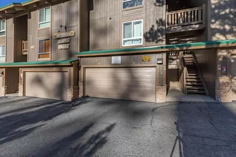 132 Mammoth Slopes Dr #15, Mammoth Lakes, CA 93546
