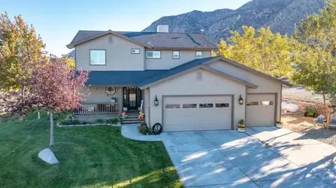 316 Sierra Grande St, Bishop, CA 93514