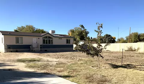 53 Virginia Ave, Bishop, CA 93514 photo 2