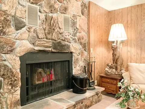 106 Glen Ct, Bishop, CA 93514 photo 17