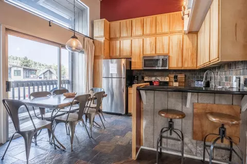 286 Old Mammoth Rd #15, Mammoth Lakes, CA 93546