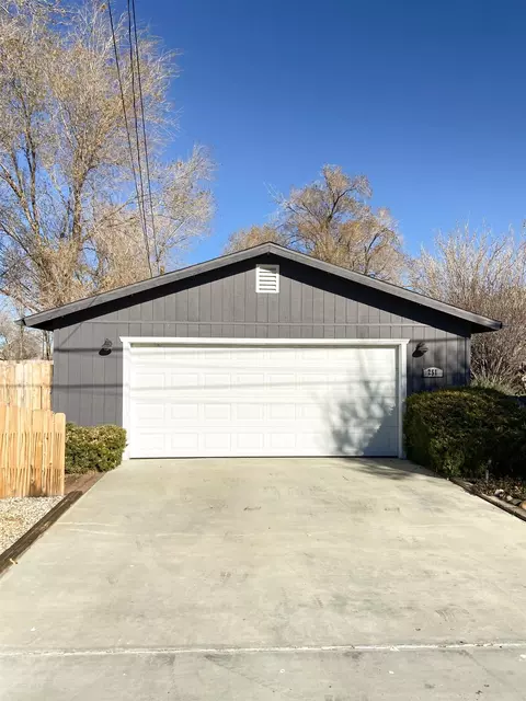 251 Center St, Big Pine, CA 93513 photo 17