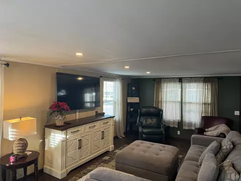 2318 Mccree Ave, Bishop, CA 93514 photo 3