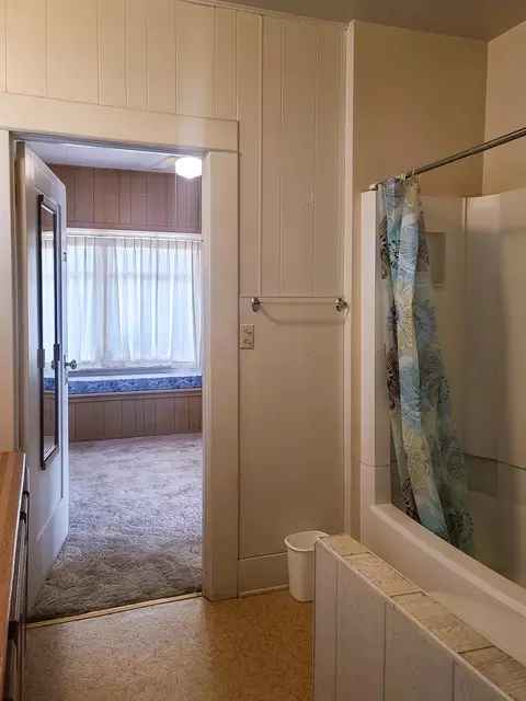 181 Dewey St, Big Pine, CA 93513 photo 10
