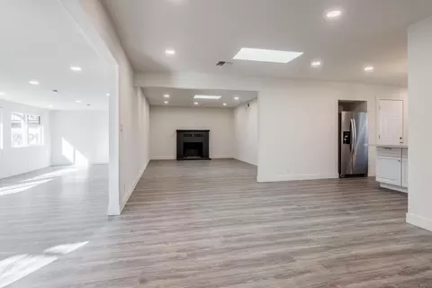 352 Wildrose Ln, Bishop, CA 93514 photo 4