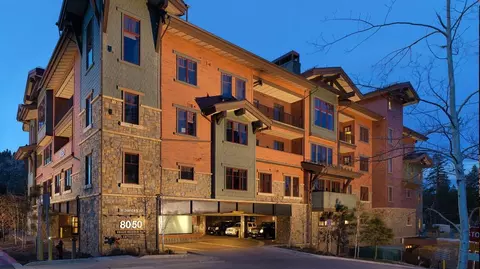 50 Canyon Blvd #A1-3, Mammoth Lakes, CA 93546
