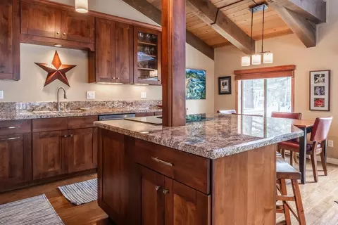 3170 Chateau Rd #56, Mammoth Lakes, CA 93546