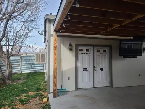 127 Johnston Dr, Bishop, CA 93514 photo 14