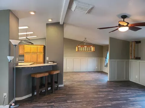 127 Johnston Dr, Bishop, CA 93514 photo 5