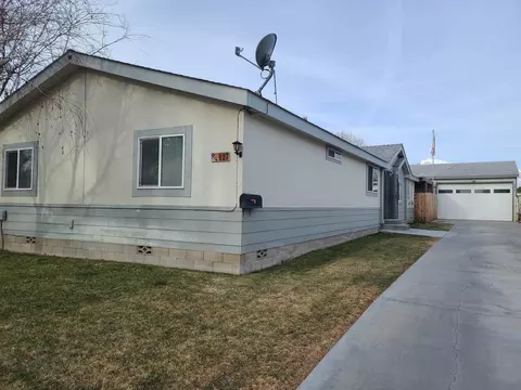 127 Johnston Dr, Bishop, CA 93514