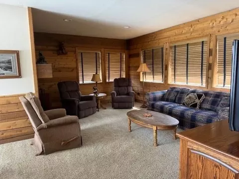 112 Knoll Apt 10 Ave #10, June Lake, CA 93529