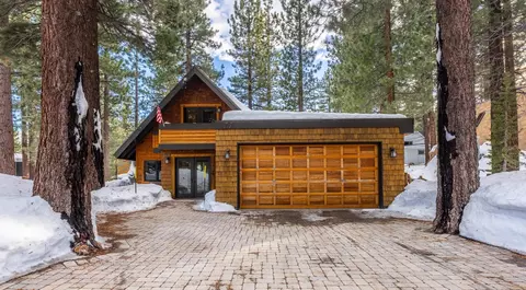 77 Snowcrest Ave, Mammoth Lakes, CA 93546