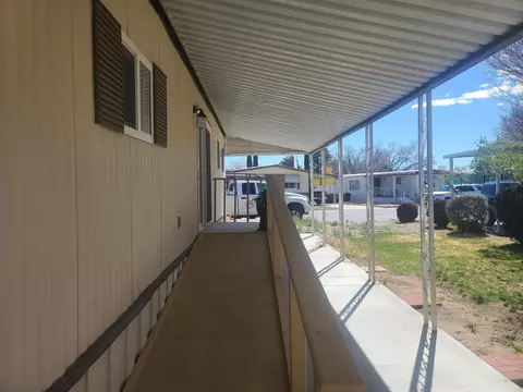 1355 Macgregor Ave, Bishop, CA 93514 photo 2