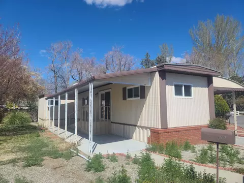 1355 Macgregor Ave, Bishop, CA 93514