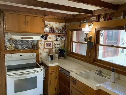 537 Howard St, Bishop, CA 93514 photo 14