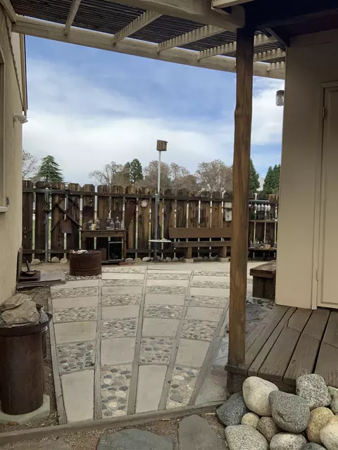 172 Flower Aly, Big Pine, CA 93513 photo 33