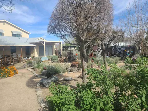 172 Flower Aly, Big Pine, CA 93513 photo 2