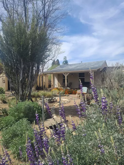 172 Flower Aly, Big Pine, CA 93513 photo 5