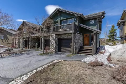 967 Fairway Cir #967, Mammoth Lakes, CA 93546