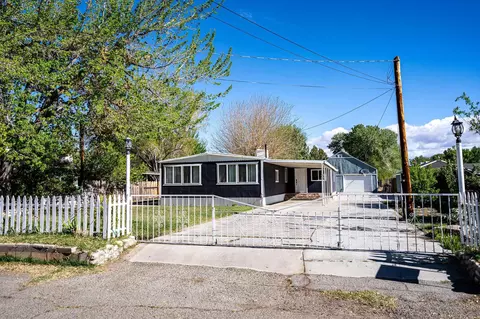 2341 Juniper St, Bishop, CA 93514