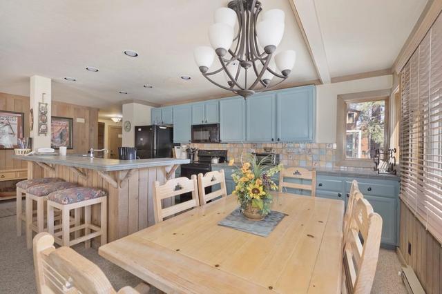 435 Lakeview Blvd #48, Mammoth Lakes, CA 93546