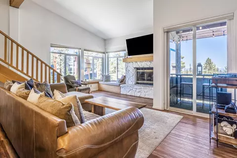 527 Lakeview Blvd #26, Mammoth Lakes, CA 93546