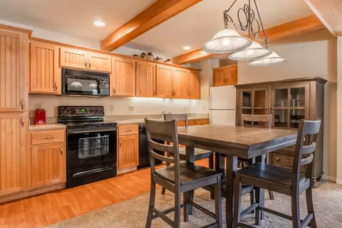 2443 Sierra Nevada Rd #N2, Mammoth Lakes, CA 93546
