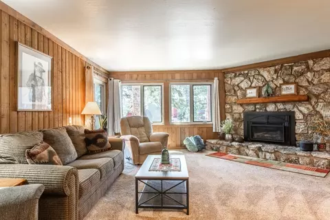 435 Lakeview Blvd #47, Mammoth Lakes, CA 93546