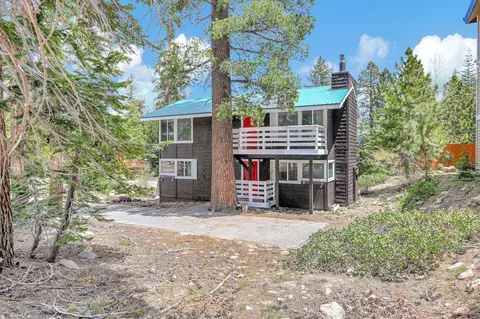2 Snowridge, Mammoth Lakes, CA 93546