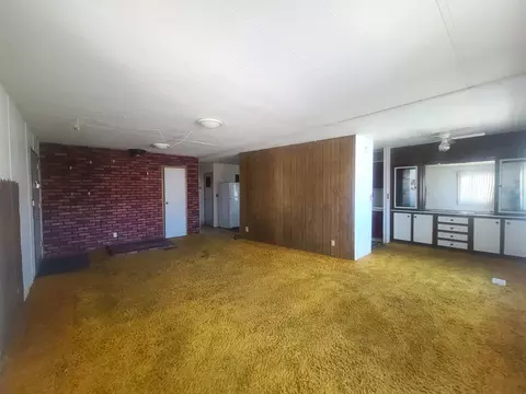 333 Sierra Apt 7 St, Bishop, CA 93514 photo 2