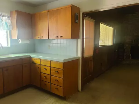 74 Hunter Ave, Bishop, CA 93514 photo 4