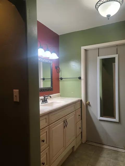 74 Hunter Ave, Bishop, CA 93514 photo 9