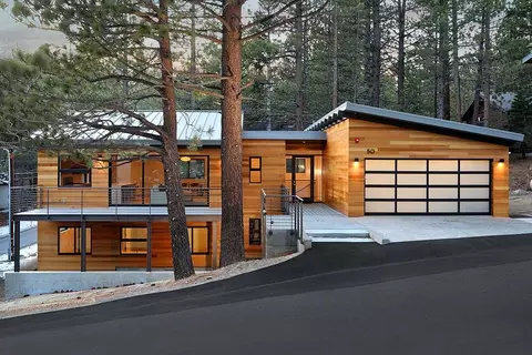 50 Rusty Ln, Mammoth Lakes, CA 93546