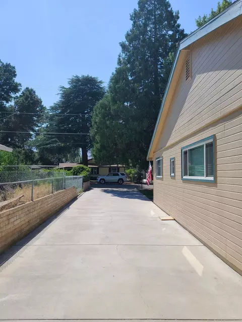 190 N School St, Big Pine, CA 93513 photo 16