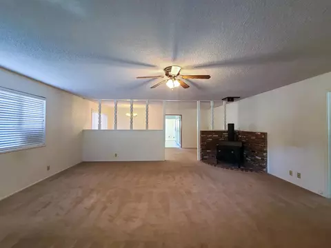 190 N School St, Big Pine, CA 93513 photo 4
