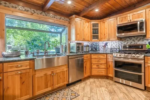 325 Mt Tom Rd, Bishop, CA 93514 photo 13