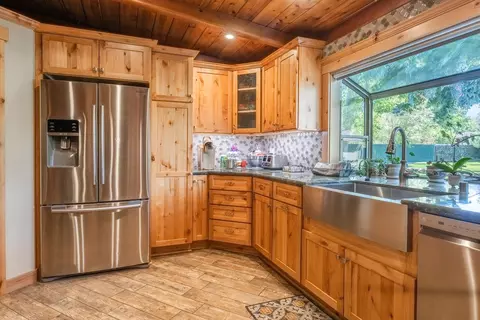 325 Mt Tom Rd, Bishop, CA 93514 photo 14
