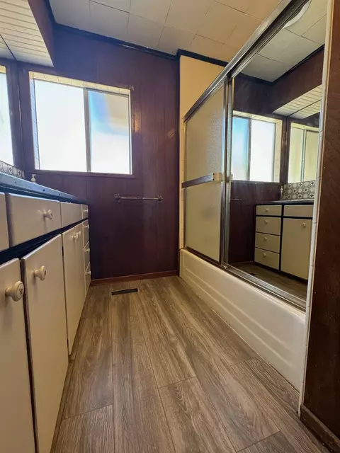 524 Howard St, Bishop, CA 93514 photo 9