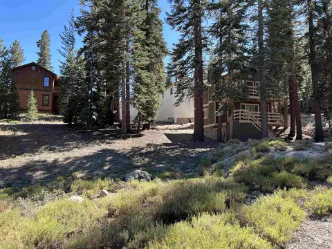 75 Convict Dr, Mammoth Lakes, CA 93546 photo 5
