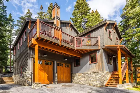 62 Cliff Cir, Mammoth Lakes, CA 93546
