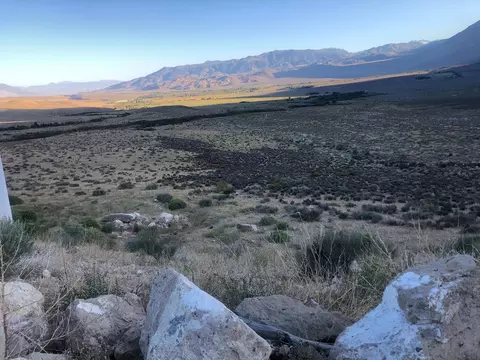 4555 Deer Peak Trl, Bishop, CA 93514 photo 2