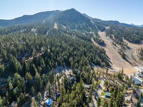 464 John Muir Rd, Mammoth Lakes, CA 93546