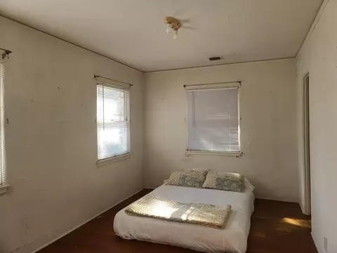 605 E South St, Lone Pine, CA 93545 photo 9