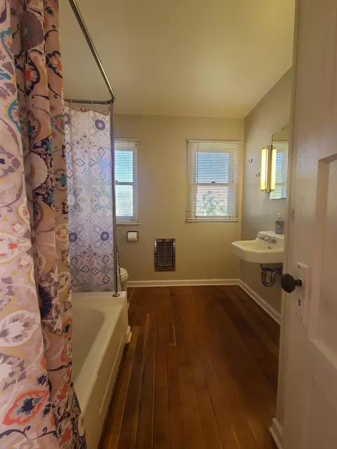 605 E South St, Lone Pine, CA 93545 photo 6