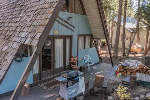 53 Hidden Valley Rd, Mammoth Lakes, CA 93546