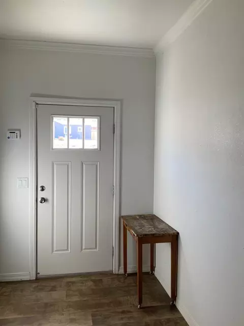 113 Redwood Dr, Bishop, CA 93514 photo 2