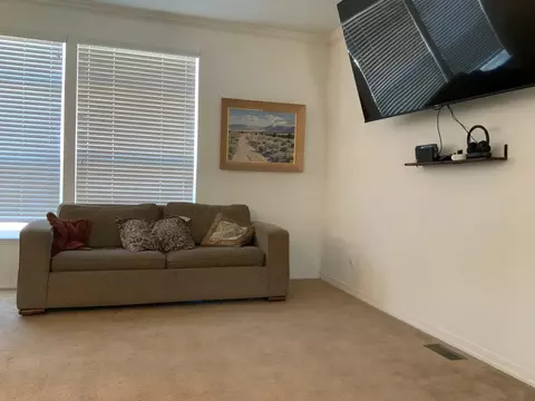 113 Redwood Dr, Bishop, CA 93514 photo 3