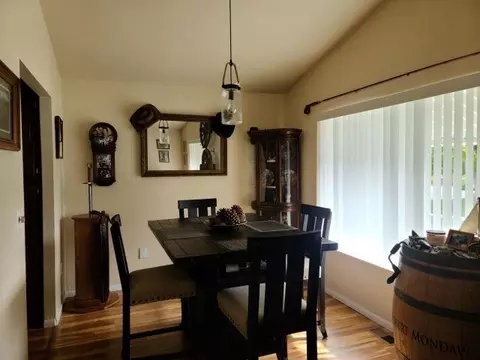 2313 Darby Ave, Bishop, CA 93514 photo 5