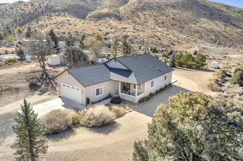 62 Western Dr, Coleville, CA 96107 photo 3